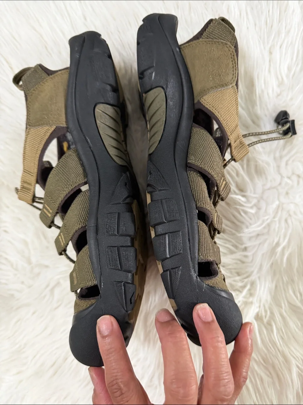 Keen Men's Newport H2 Olive and Tan Closed-Toe Outdoor Sandals